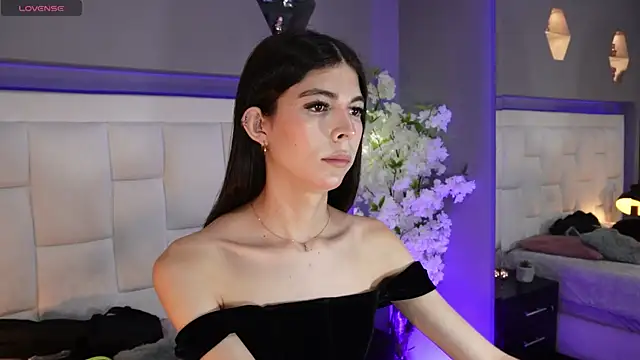 CuteAri online show from October 10, 8:10 pm