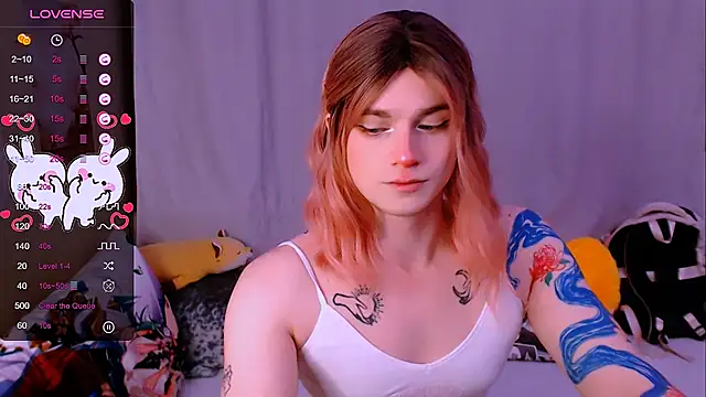 Alice Hells online show from November 23, 1:24 pm