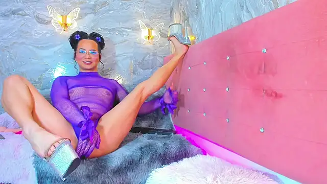 taylorbunny x online show from November 9, 2:34 am