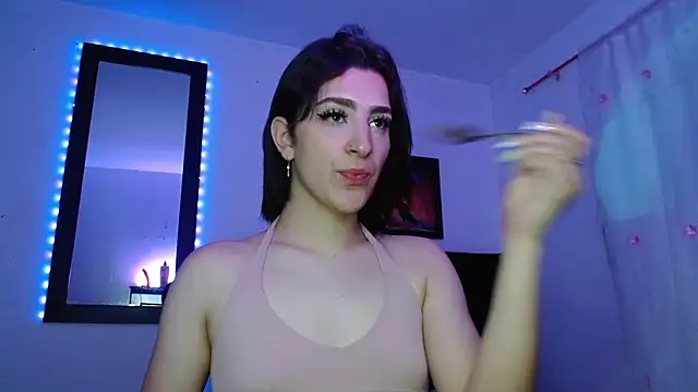 Snapshot of Triana_Damelio chatting on September 27, 12:36 pm Triana Damelio online show from September 27, 12:36 pm