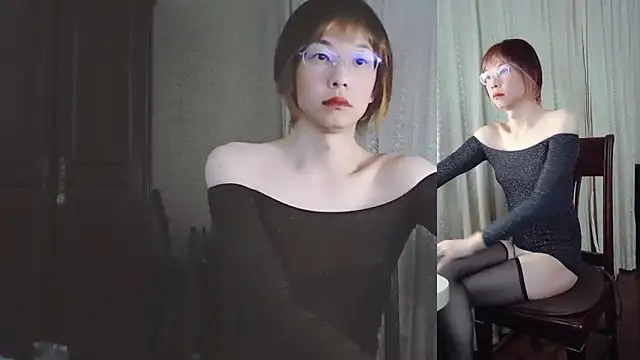 adawang1986 online show from February 21, 1:44 pm