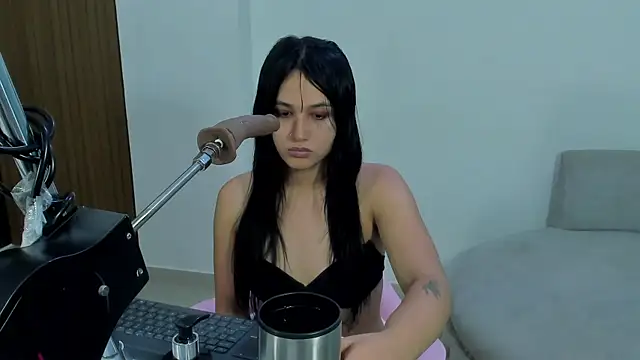 lana boomer online show from March 13, 9:23 pm