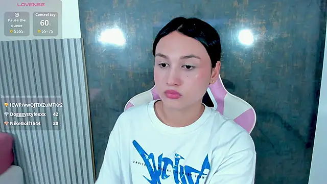 lana boomer online show from January 8, 8:35 pm