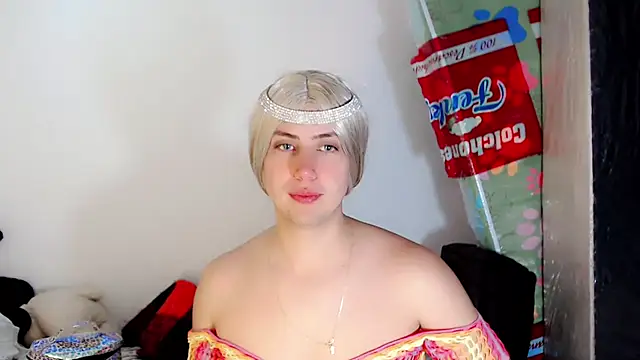 Oxana-Novikov online show from September 18, 11:21 pm