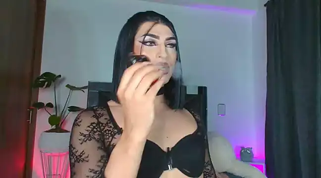 KarolPorttela online show from December 5, 12:25 am