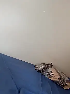 blondebitchlitle online show from September 29, 1:44 pm