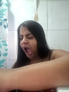 ppatriciarabello online show from April 19, 9:21 am