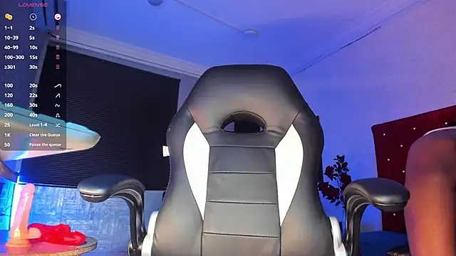 JhonyMiller  online show from March 31, 9:06 pm