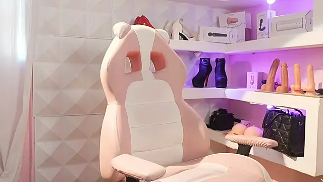 Mara-Bella online show from March 21, 8:13 pm