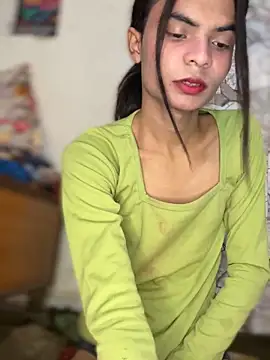 Enna Zarza  online show from April 5, 6:22 am