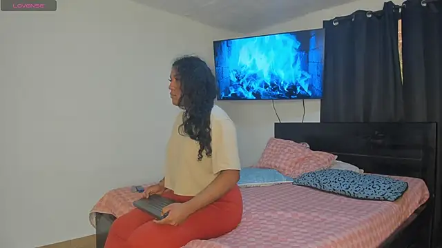 madisonbrunette online show from November 15, 8:07 pm