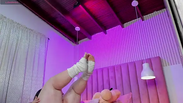 ScarlettDreamss7 online show from June 3, 2:33 pm