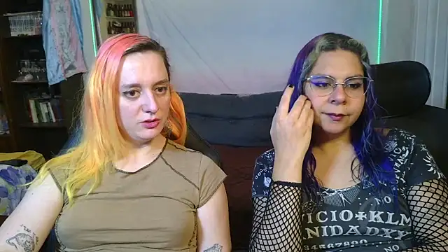 Evelan420 online show from February 19, 6:37 pm