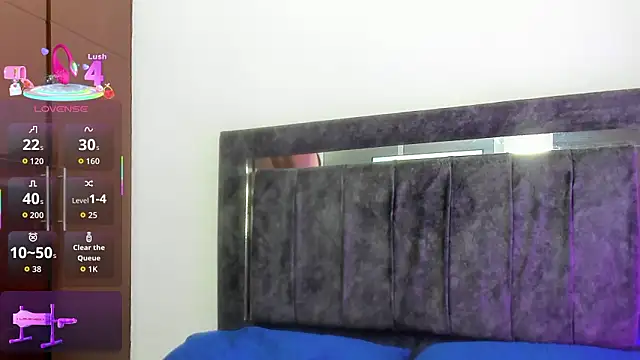 Nicol TransGirl online show from March 23, 3:44 am