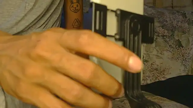 blondiebbc online show from April 1, 1:23 pm