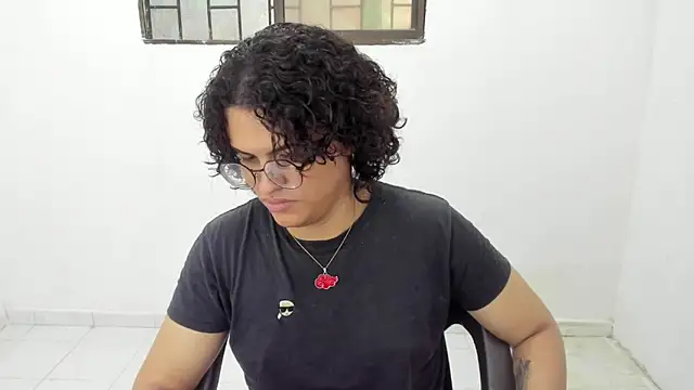 Diane blossom online show from December 4, 5:50 pm