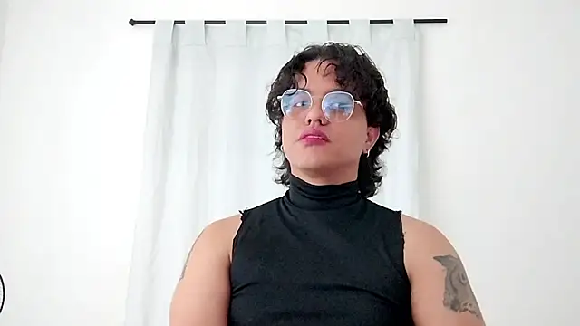 Diane blossom online show from February 4, 10:36 pm