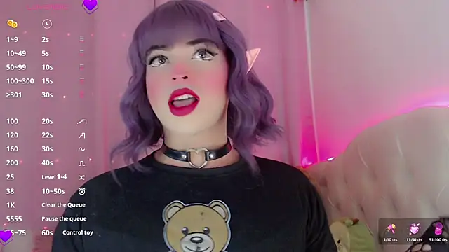 Snapshot of BabyNaomi2 chatting on February 22, 1:33 am BabyNaomi2 online show from February 22, 1:33 am