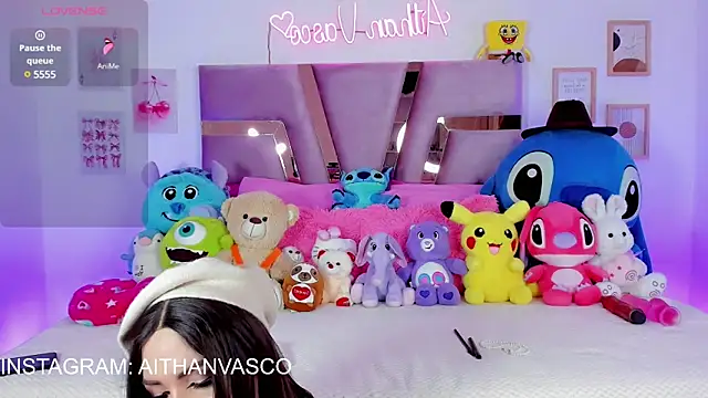 femboy-20 online show from March 18, 11:09 pm