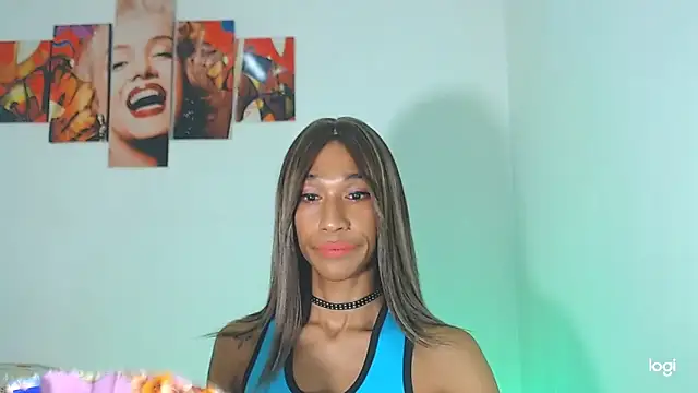 red veltet online show from March 3, 10:27 pm