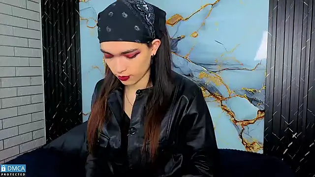 MaeveKuro online show from January 10, 3:23 am