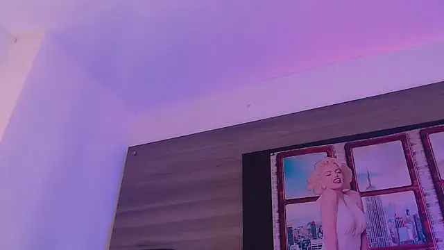 SashaNova online show from November 14, 4:31 am