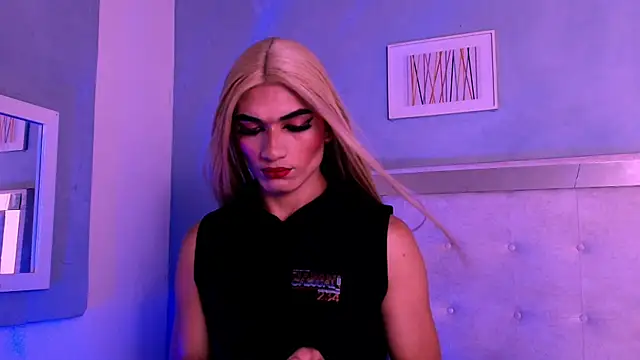 Emily Castillo 1 online show from September 21, 4:51 am