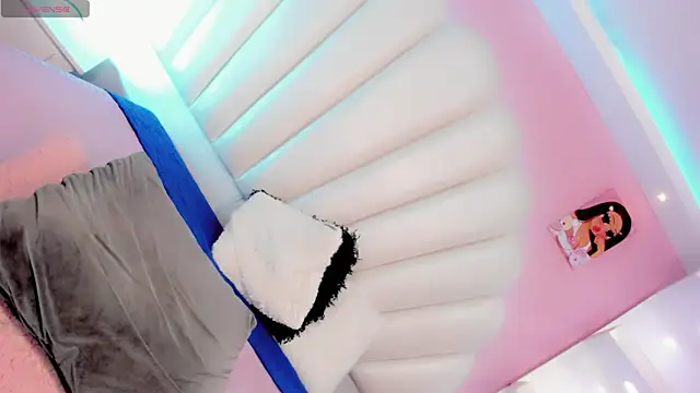 Nina Keyli online show from March 27, 8:10 pm