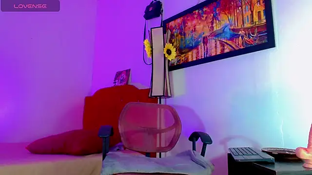 alexsandra kiss online show from April 7, 11:55 am