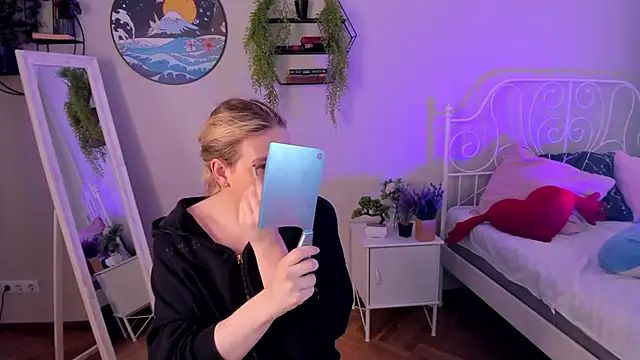 Jes Solar online show from October 7, 12:06 pm