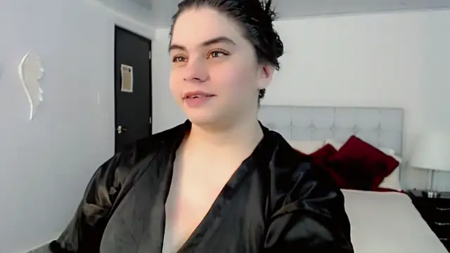 maddissonivanova online show from March 22, 7:07 pm