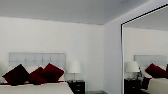 maddissonivanova online show from March 23, 7:08 pm