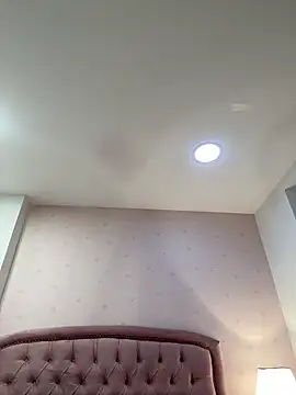 Bella  Wood online show from March 25, 8:24 pm