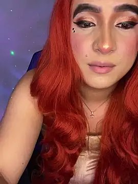 AlineCosta  online show from December 21, 1:33 am