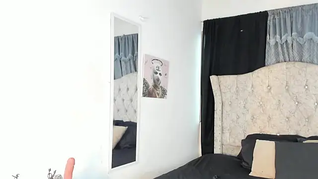 aleja spearsx online show from April 2, 1:42 pm