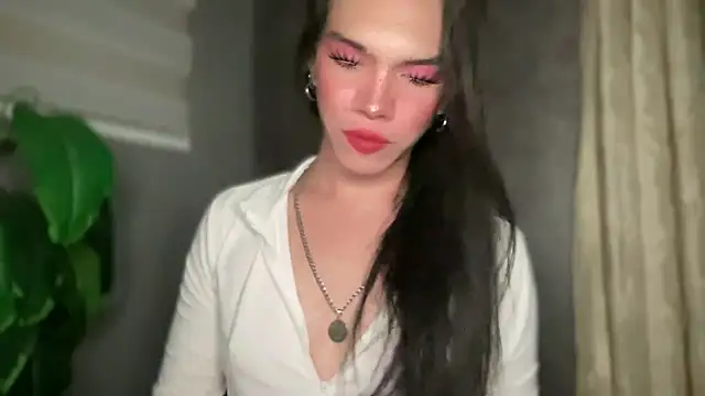 Misselliefayexxx online show from April 5, 10:52 pm