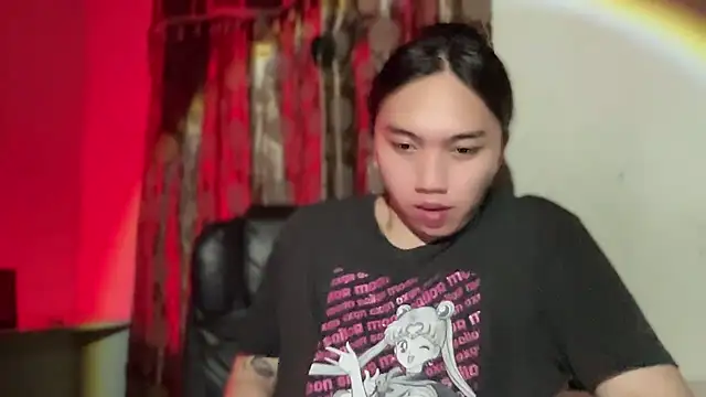 kat mire online show from November 26, 9:06 pm