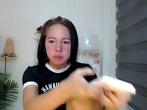 kimbratx online show from March 16, 11:19 pm