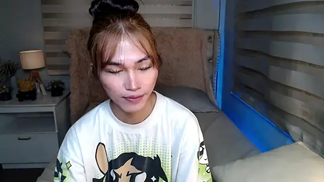 lovelychanel69xx online show from October 16, 11:26 pm