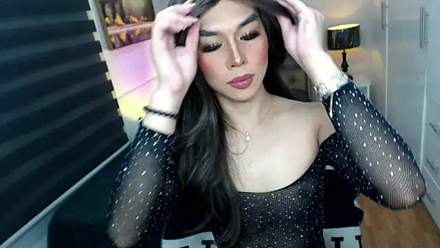 solana imani online show from September 20, 5:51 pm