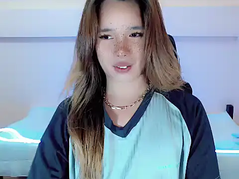 sassy alex online show from February 6, 12:00 pm