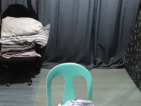 miss h0tmissy online show from November 6, 10:59 am