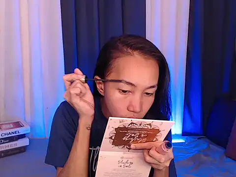 Sweet kittyxx online show from February 24, 4:05 am