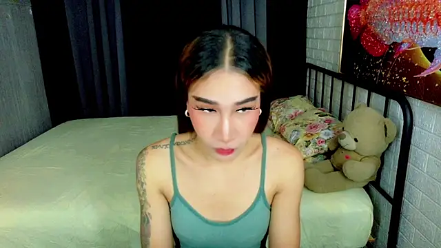 TRANSGODDESSA online show from October 2, 8:08 pm