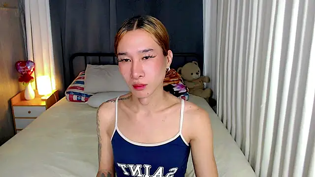 TRANSGODDESSA online show from March 26, 3:10 am