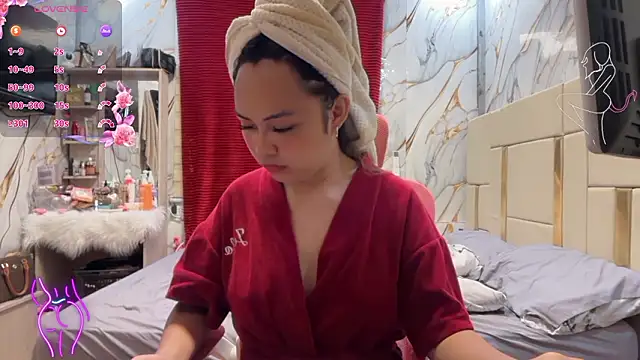 bhabylars69 online show from March 23, 12:21 pm