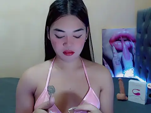 Snapshot of IdealGddss69 chatting on October 6, 7:36 pm IdealGddss69 online show from October 6, 7:36 pm