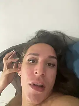 Isabelaa  online show from April 13, 8:57 pm