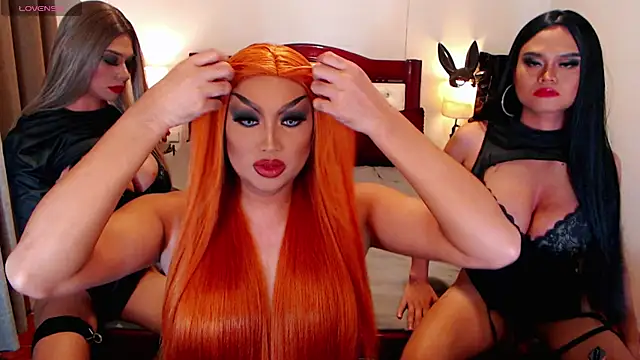 DoniaSabrina online show from November 12, 1:54 pm