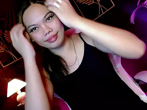 cassielily online show from May 20, 7:14 am